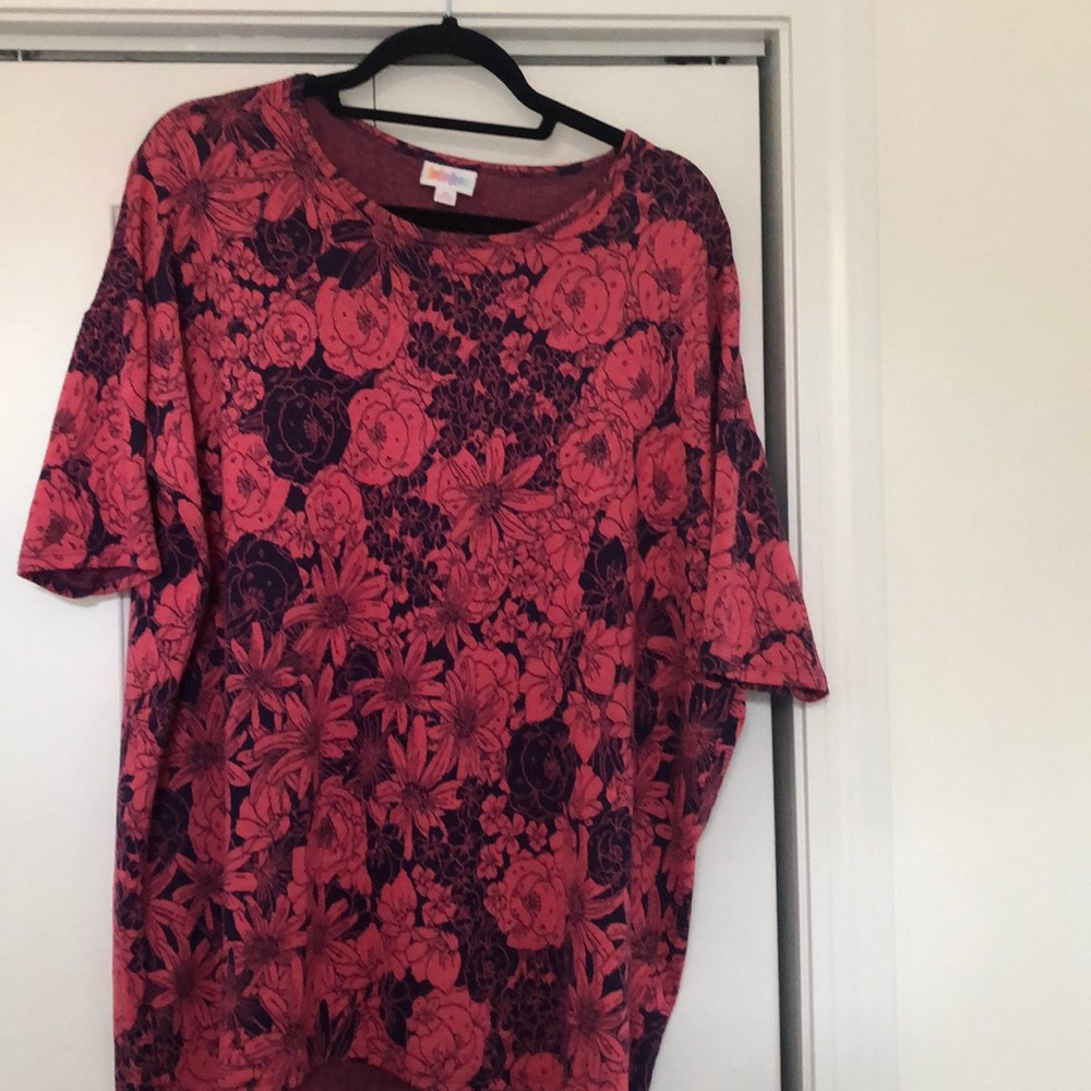 LulaRoe top